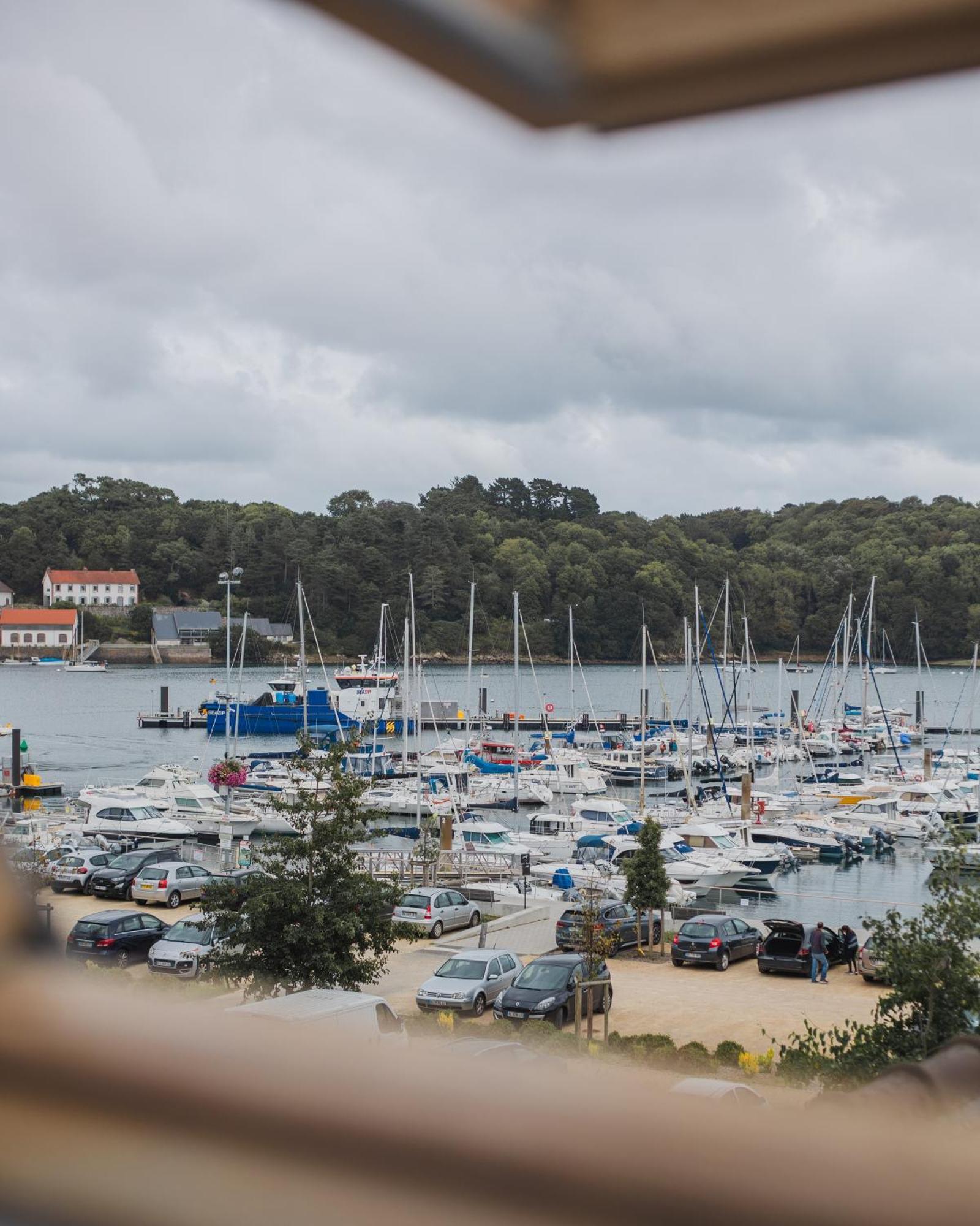 Gite De La Marina Dans La Presqu'Ile De Lezardrieux Bagian luar foto