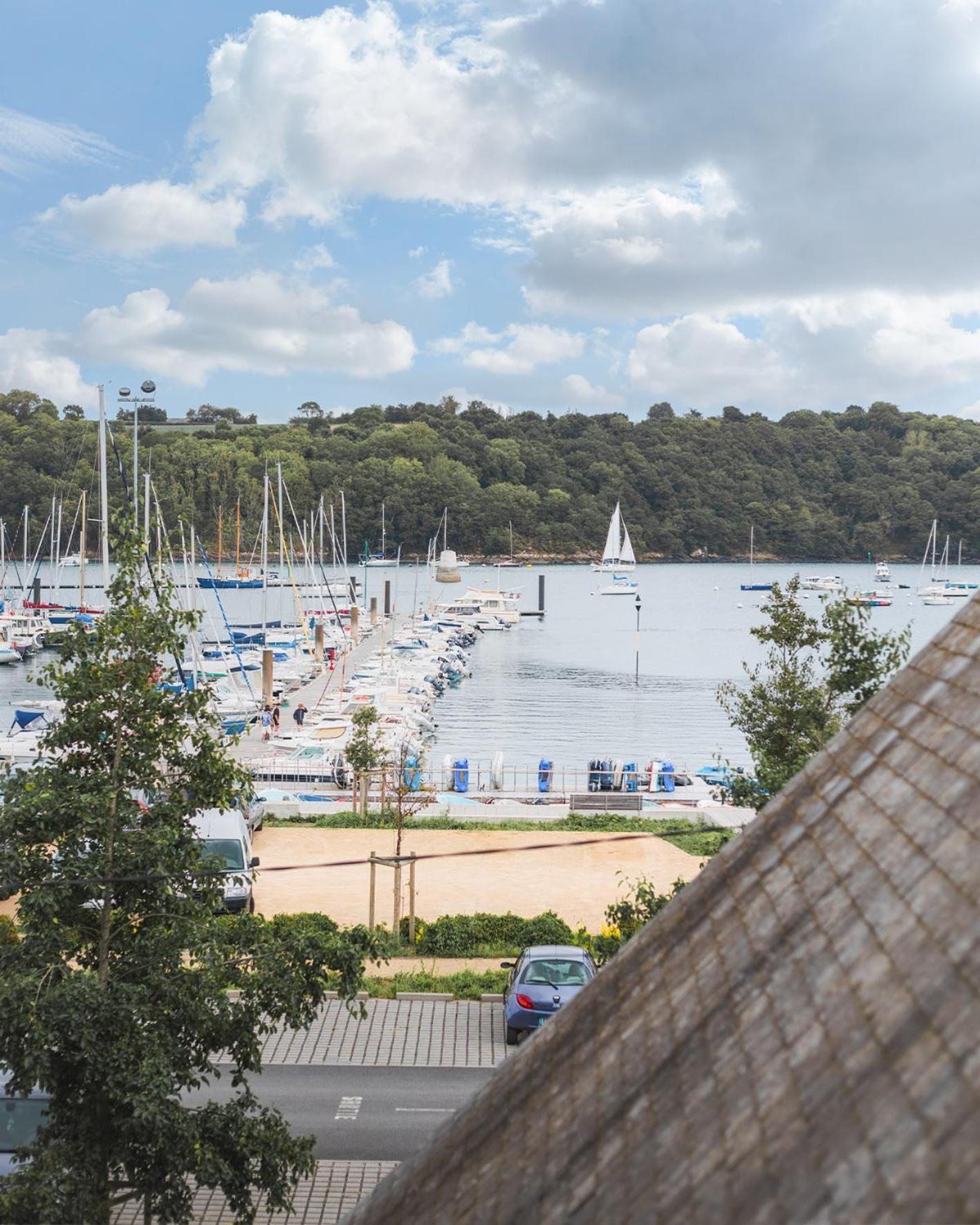Gite De La Marina Dans La Presqu'Ile De Lezardrieux Bagian luar foto