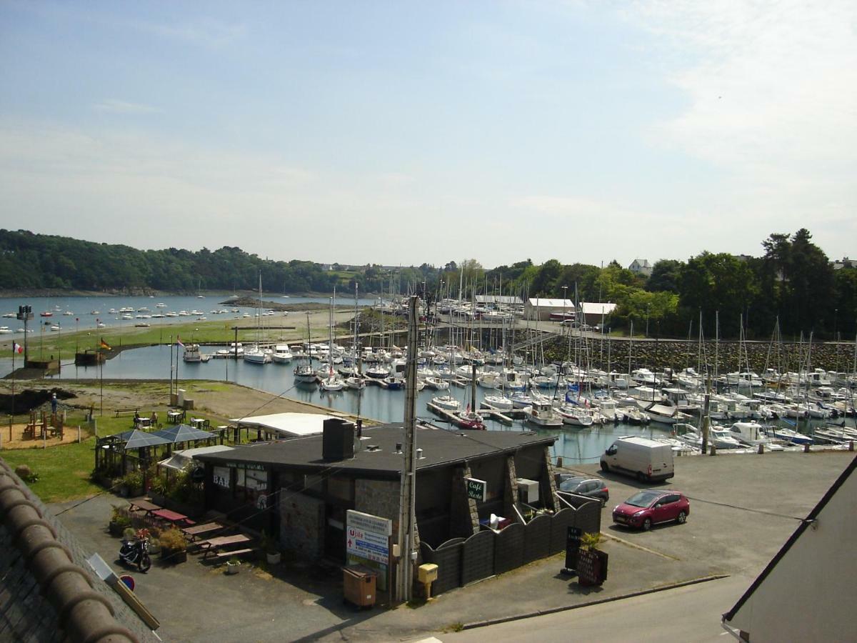 Gite De La Marina Dans La Presqu'Ile De Lezardrieux Bagian luar foto