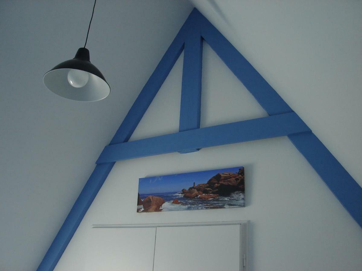 Gite De La Marina Dans La Presqu'Ile De Lezardrieux Bagian luar foto