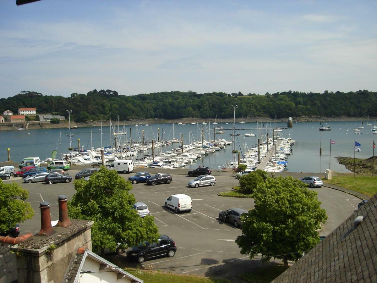 Gite De La Marina Dans La Presqu'Ile De Lezardrieux Bagian luar foto